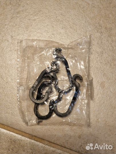 Полка новая, с крючками, металл,чёрный цвет