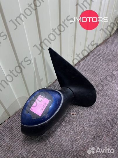 Зеркало правое Peugeot 206 синее