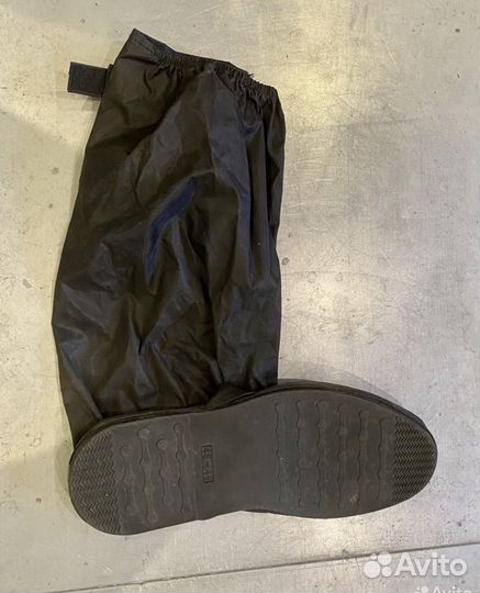 Дождевик, бахилы, чехол для мото