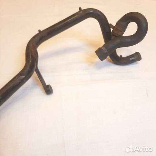 Трубка системы охлаждения VW Sharan 1