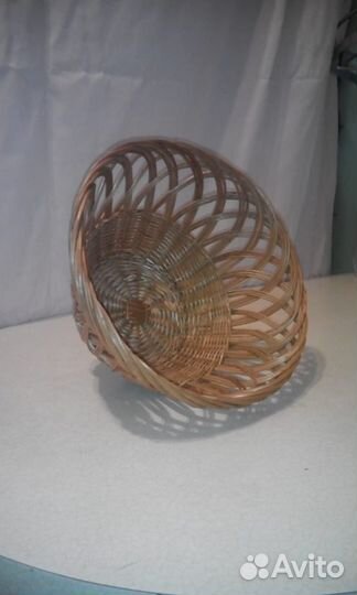 Корзина из ротанга