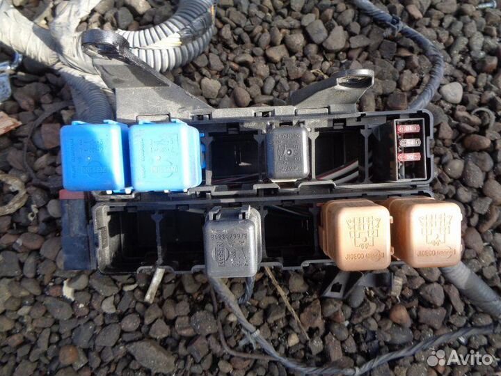 Блок предохранителей Nissan Primera QP11 QG18DE