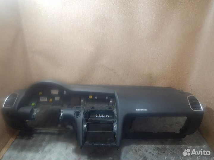 Торпедо Audi Q7