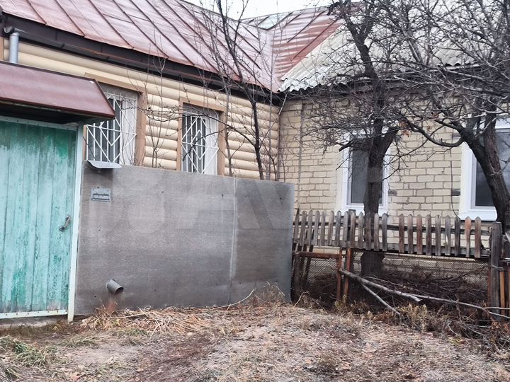 Дом 61,9 м² на участке 8 сот.