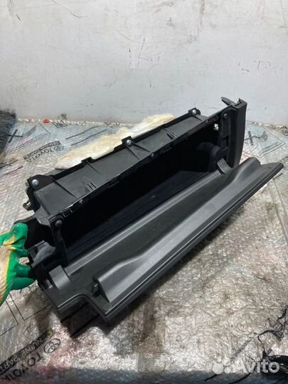 Бардачок Lexus Es 6 седан 2AR-FE 2012