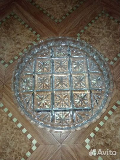 Вазы, чашки