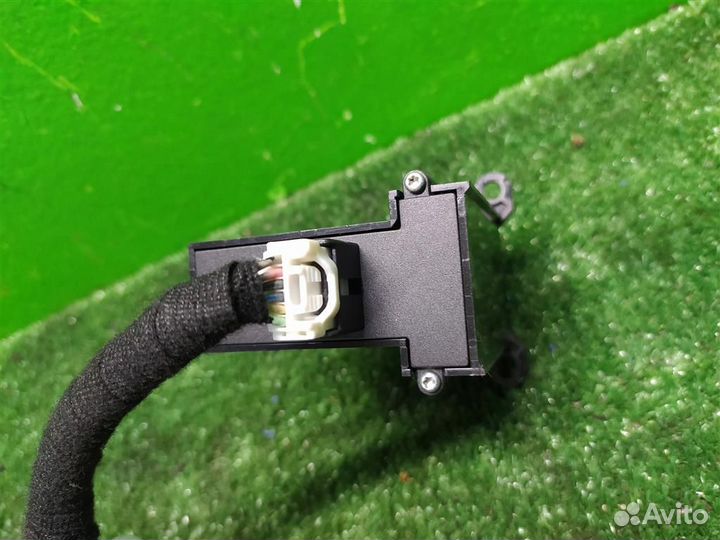 Кнопка аварийной сигнализации Mazda 3 (BL) 2010