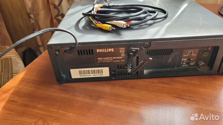 Видеомагнитофон philips VR 274