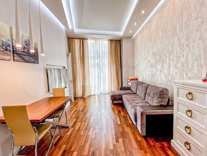 2-к. апартаменты, 53 м², 4/14 эт.