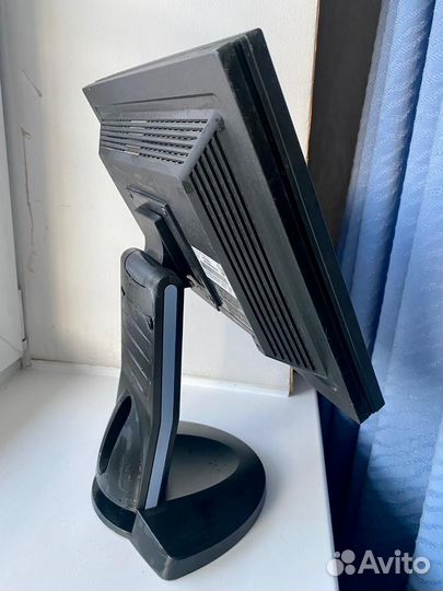 Монитор Samsung SyncMazter 171 N