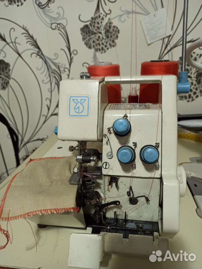 Оверлок для швейной машины