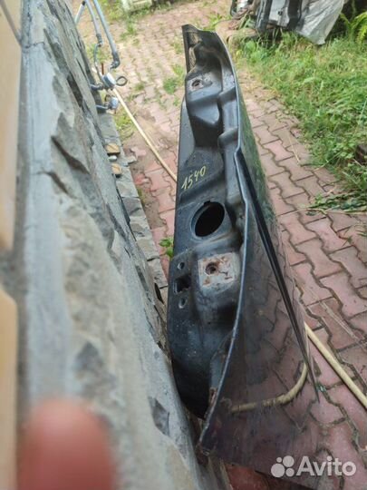 Дверь передняя левая Volkswagen Golf 3 1991-1997