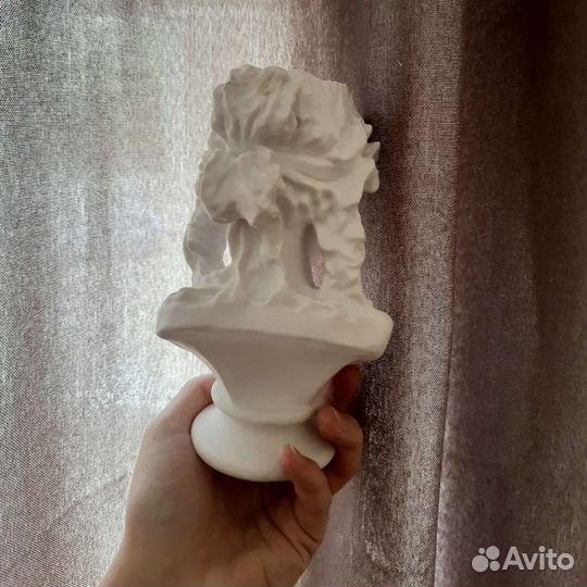 Скульптура декоративная