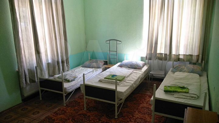 3-к. квартира, 170 м², 2/3 эт.