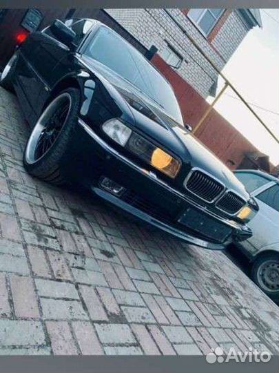 Реснички на фары для BMW 7 серии Е38