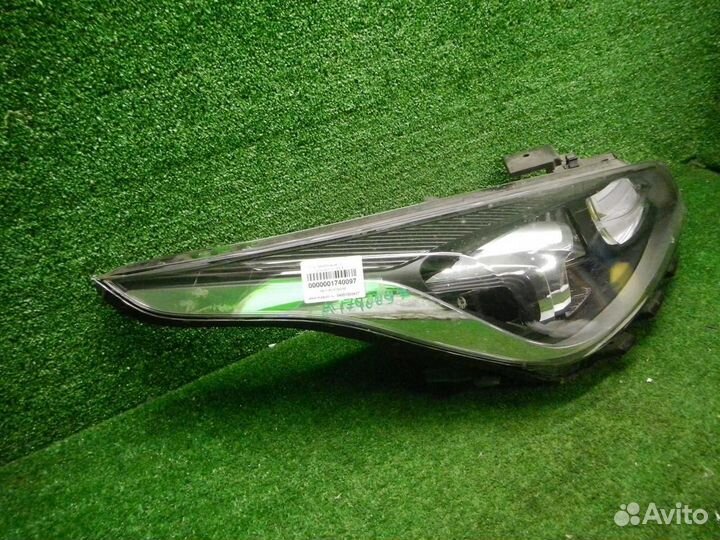 Фара правая Kia Rio