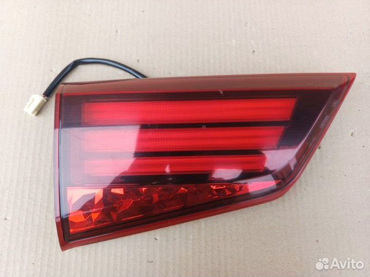 Митсубиси Аутлендер 3 фонарь задний левый