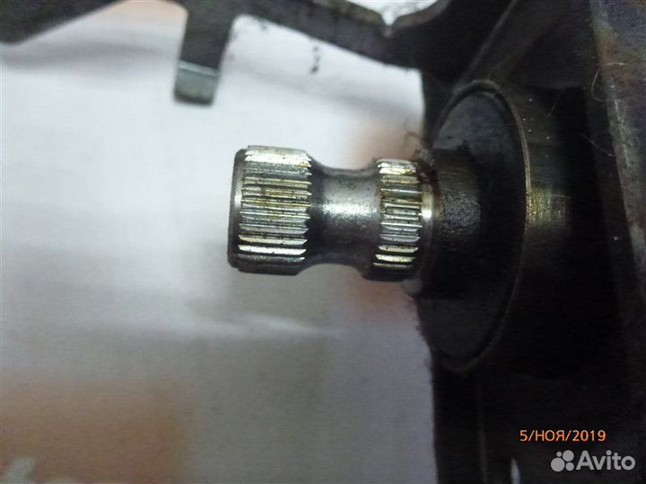 Вал рулевой Mazda 626 GE 1994