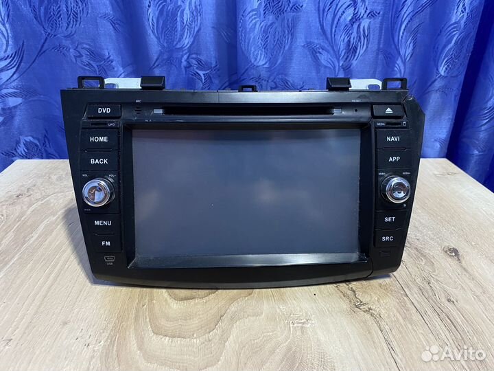 Штатная магнитола Mazda 3