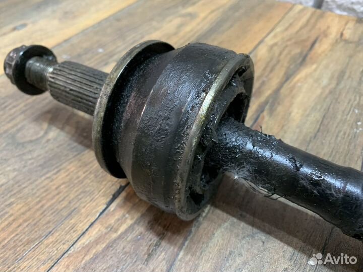 Lехus NX 200 (Z10) Привод (Полуось) передний левый