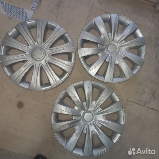 Колпаки на колеса r 15