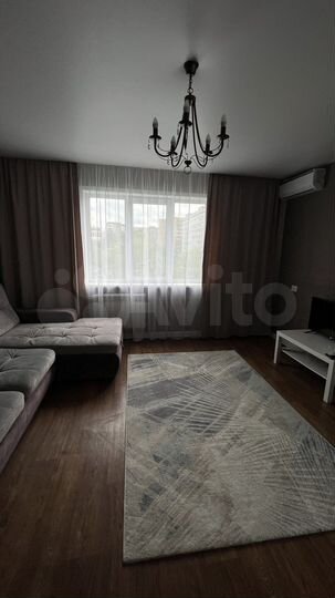 2-к. квартира, 56 м², 4/9 эт.