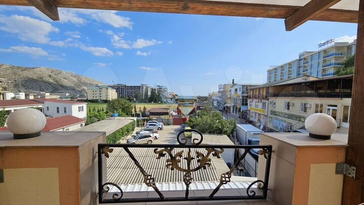 Комната 45 м², 3/3 эт.