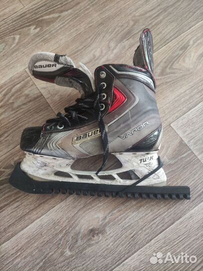 Хоккейные коньки bauer vapor x90