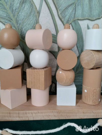 Деревянный сортер со шнуровкой