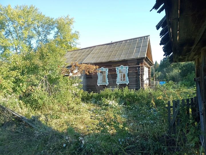 Дом 57 м² на участке 37 сот.