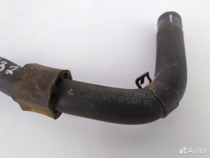 Патрубок системы охлождения ауди A5 Sportback 200