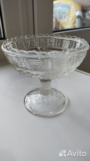 Антикварная вазочка