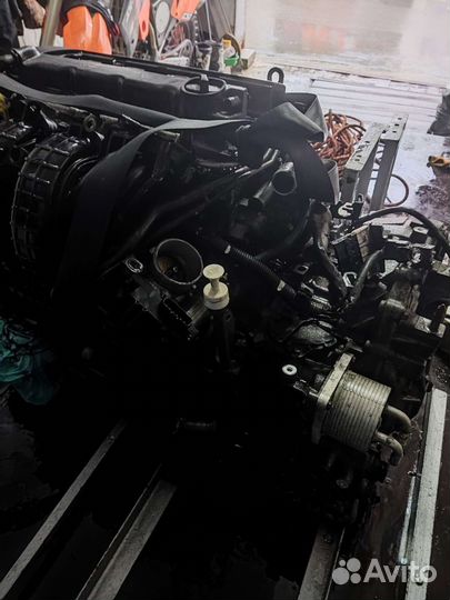 Двигатель Mitsubishi 4B11 по частям