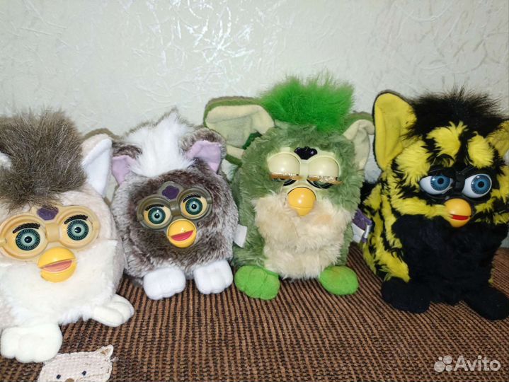 Игрушка Furby разные