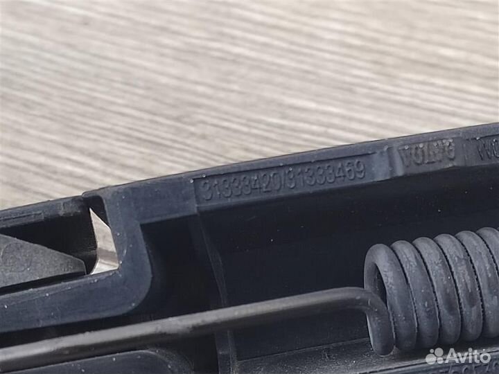 Поводок заднего стеклоочистителя Volvo XC60 1