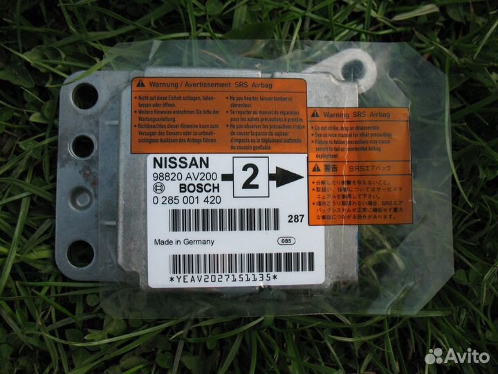 Блоки подушек безопасности Nissan Primera P12