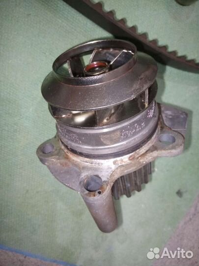 Грм на Фольксваген T-5