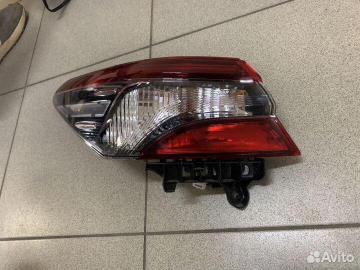 Тойота камри 70 фонарь GR sport