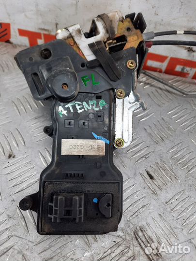 Замок двери передний левый Мазда Атенза GG