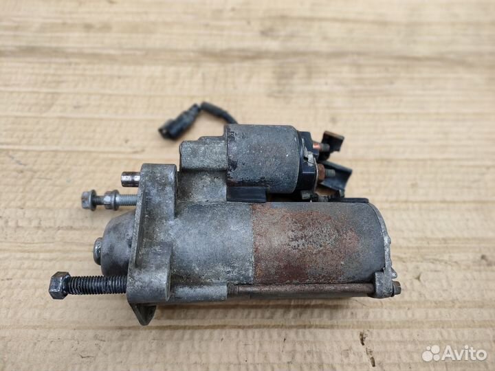 Стартер Volvo S40 II 2007-2012