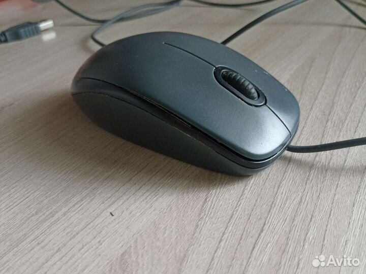 Компьютерная мышь logitech M100