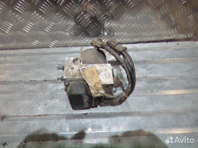 Блок ABS Bluebird (95-01) /Primera P11 (95-01) б/у