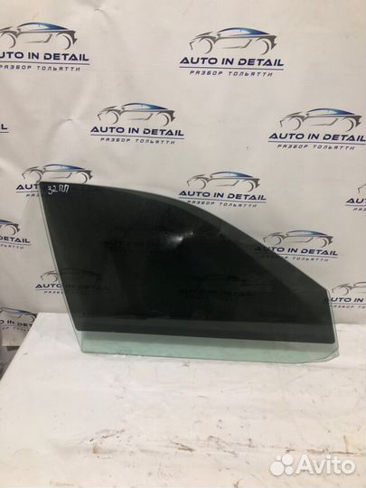 Стекло двери переднее правое skoda octavia tour 20