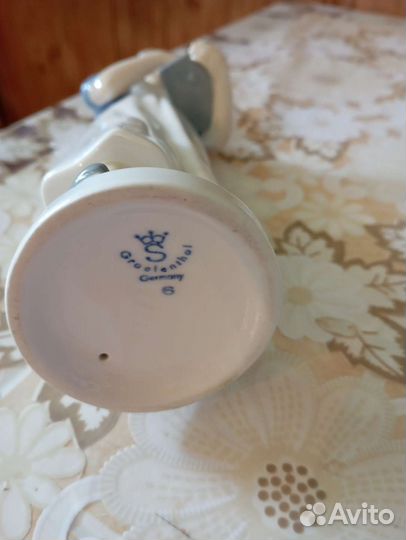 Фарфоровые немецкие статуэтки