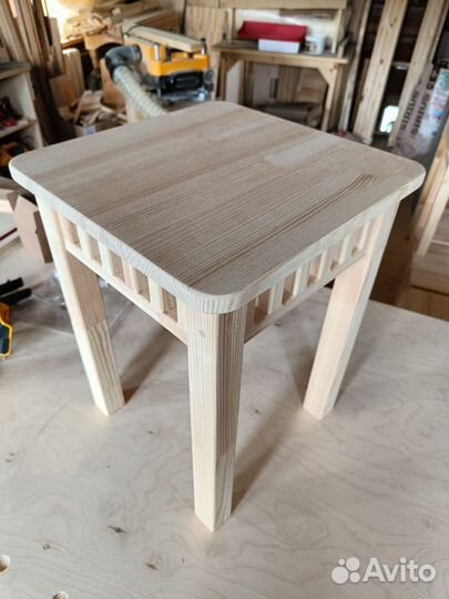 Табуретки