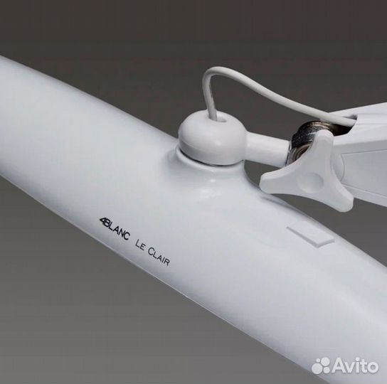 Светодиодная бестеневая LED-лампа на струбцине