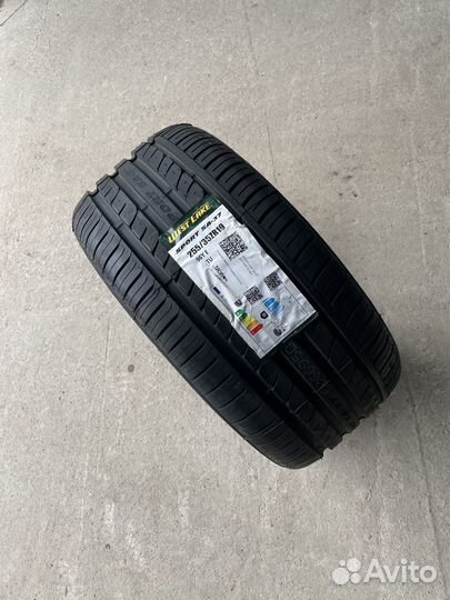 Westlake SA37 255/35 R19 96Y