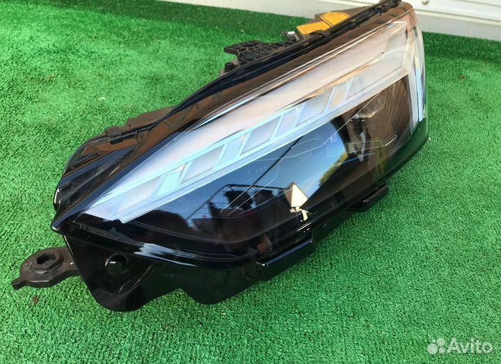 Фара оригинальная audi a5 2021 года led