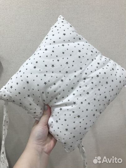 Детская кровать с маятником