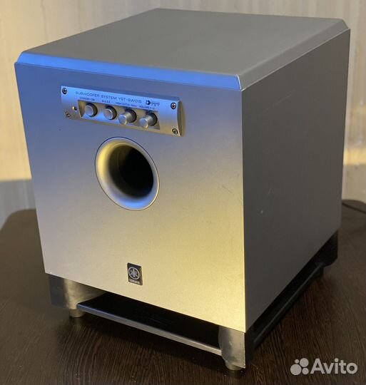 Сабвуфер активный Yamana YST-SW015